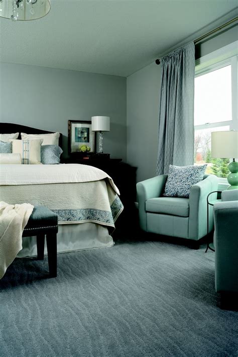 Blue Carpet Bedroom Decorating Ideas - Design Corral