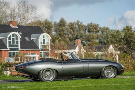 The Houtkamp Collection | JAGUAR E-TYPE CONVERTIBLE