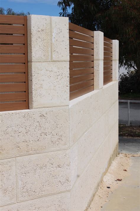 Limestone-Walls0040 | Limestone Retaining Walls