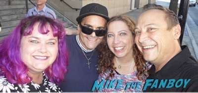 Manic Monday! Pinky Is A Small Wonder After Meeting The Cast Of Cult Classic Sitcom! Marla ...