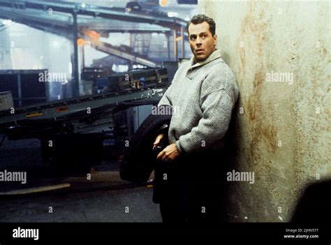 BRUCE WILLIS, DIE HARD 2, 1990 Stock Photo - Alamy