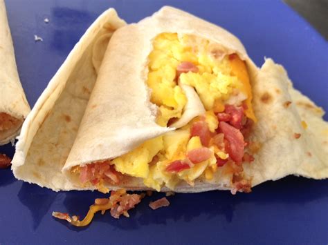 Taco Bell Breakfast Menu Review: Fast Food Breakfast Taco Bell