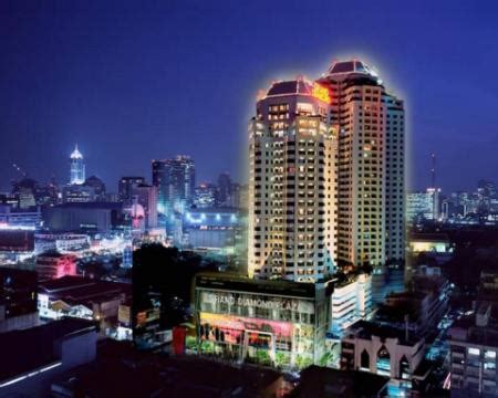 10 Places to Stay Near Siam Square | Book Hotels Online in Bangkok