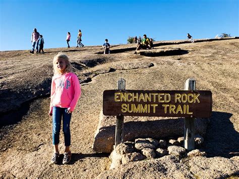 Tips For Climbing Enchanted Rock Texas (With Video & Photos)