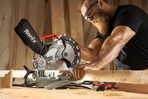 Best Miter Saw Blades: 6 Features to Consider