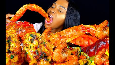 (ASMR MUKBANG) GIANT KING CRAB SEAFOOD BOIL MUKBANG | SPICY SEAFOOD BOIL | ASMR EATING | ASMR ...