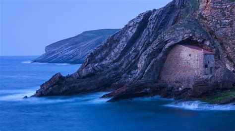 santillana del mar, ermita de santa justa | Bay of biscay, Cantabria, Spain