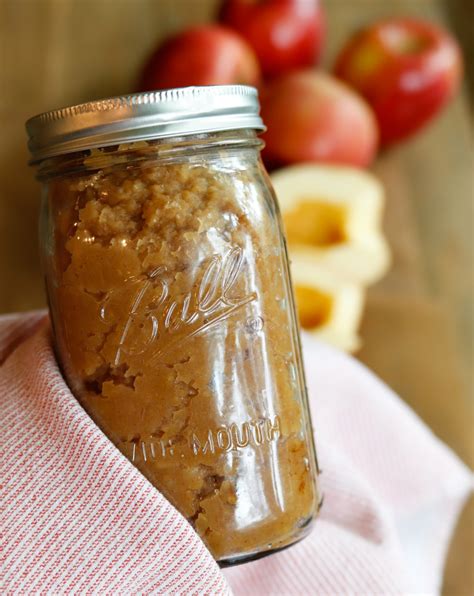 RECIPE | Cinnamon Baked Applesauce