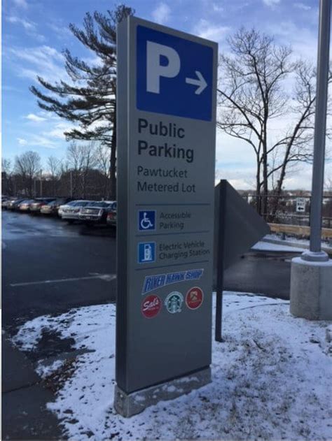 Custom Parking Lot Signs & Parking Lot Signs for Business in Massachusetts | Express Sign ...