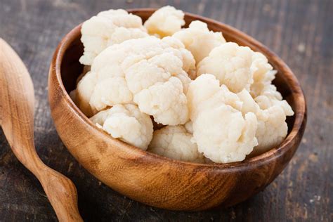 How to Make Simple Steamed Cauliflower | CFYL @ Fred Hutch