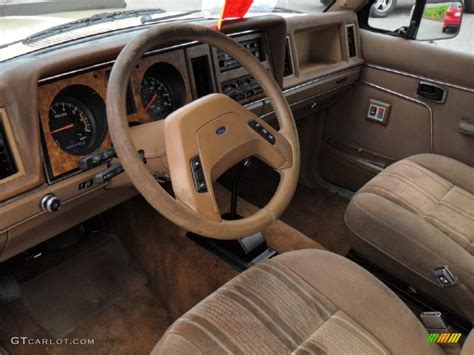 Ford bronco ii 1989 interior