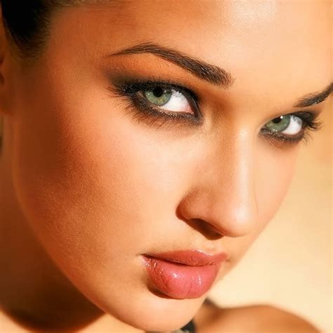 Eye Makeup for Green Eyes - Your Beauty 411