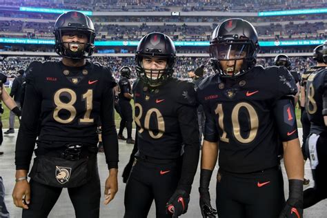 West Point Football Uniforms 2018 Army Navy Game - Va Navy