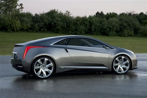 2013 Cadillac ELR Electric Car - Bonjourlife