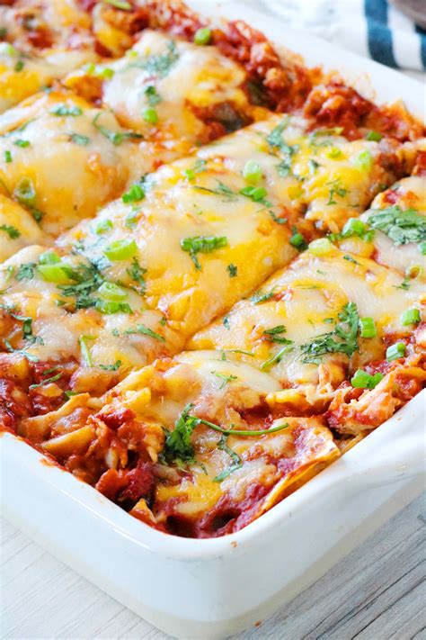 Easy Mexican Chicken Casserole Recipe | Recipe | Mexican dinner recipes, Chicken recipes ...