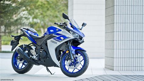 Yamaha YZF R25 : Price, Features, Specifications