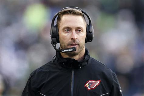 Look: Meet The Model Girlfriend Of NFL Coach Kliff Kingsbury - The Spun