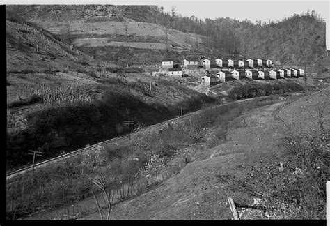 Old Coal Mining Towns of Appalachia Linger in the Past - Owlcation