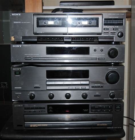 Sony Component Stereo System Includes CD Player, Turntable, Speakers ...