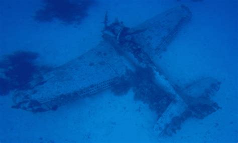 Diving on Kwajalein Atoll - A WW2 Airplane Graveyard | The Military Channel