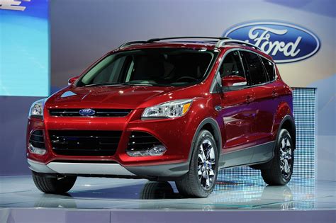 These 2 Ford SUVs Are the Best You Can Buy Under $10,000