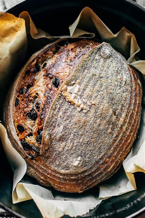 Cinnamon Raisin Sourdough Bread