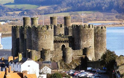 Conwy Castle - Britain's Castles