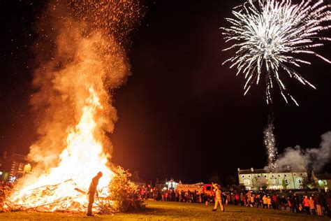 Richmondshire's bonfire and fireworks night celebrations - Richmondshire Today