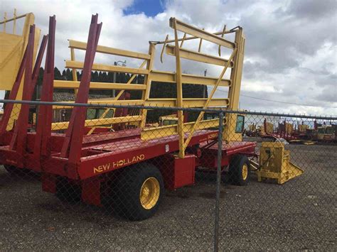 Jim Wilhite's New Holland Bale wagons, buy your Balewagon from Jim