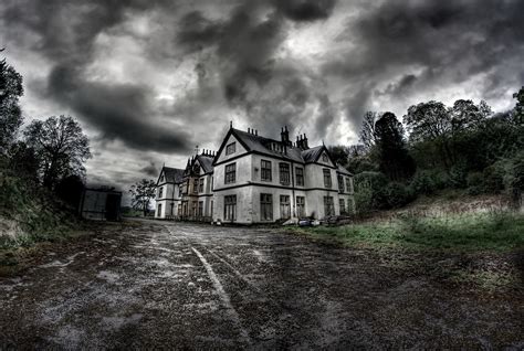 1920x1080 Resolution Horror House Monochrome 1080P Laptop Full HD Wallpaper - Wallpapers Den