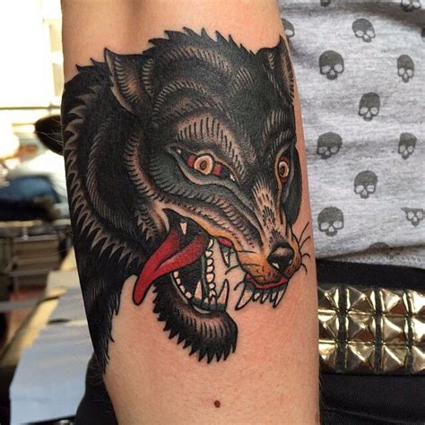 Crazy Coyote tattoo by Alfredo Guarracino | Best Tattoo Ideas Gallery | Tatuaje de coyote ...