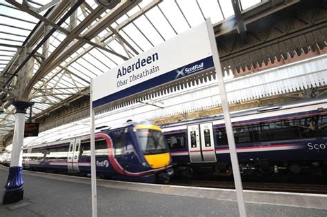 Aberdeen Railway Station - Transport with Disabled Access - Aberdeen - Euan's Guide