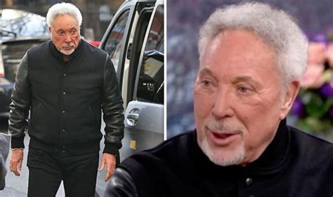 Tom Jones health update latest news: Hip replacement 'makes a noise' says The Voice judge ...