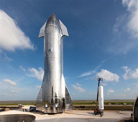 Elon Musk Says SpaceX Starship Will Take Humans to the Moon, Mars and Beyond - The Flighter