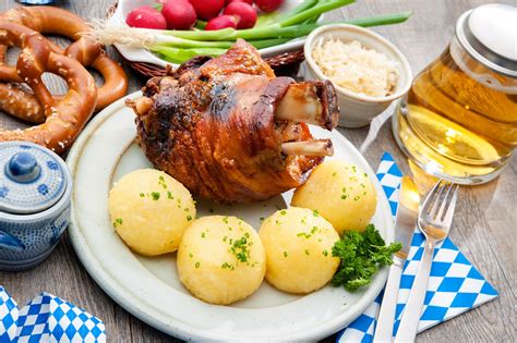 Top 10 German Foods – With Recipes