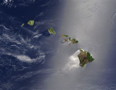 HAWAIIAN ISLANDS FROM SPACE | HAWAI`I | Hawaii, Oahu, Big island