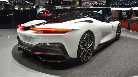 The Pininfarina Battista Is a Stunning, Fully Electric 1,874-HP ...