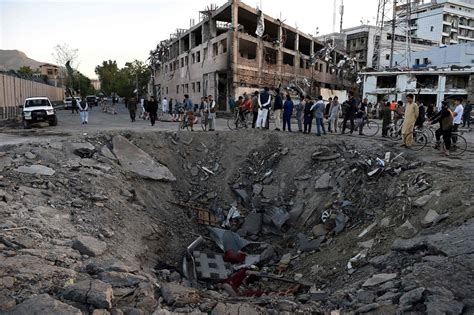 Kabul Bombing Kills at Least 80, Shaking City Center - The New York Times