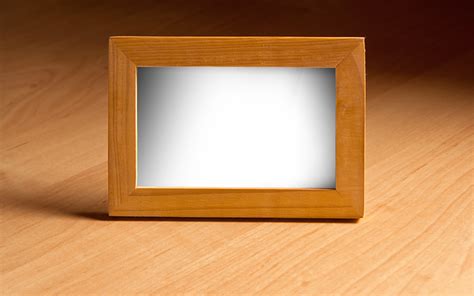 Free photo: Frame, Image, Wood, Table, Design - Free Image on Pixabay - 1217142