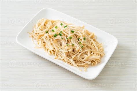 stir-fried golden needle mushroom with butter 3671516 Stock Photo at ...