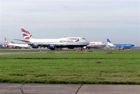 Busiest airports in the United Kingdom by total passenger traffic ...