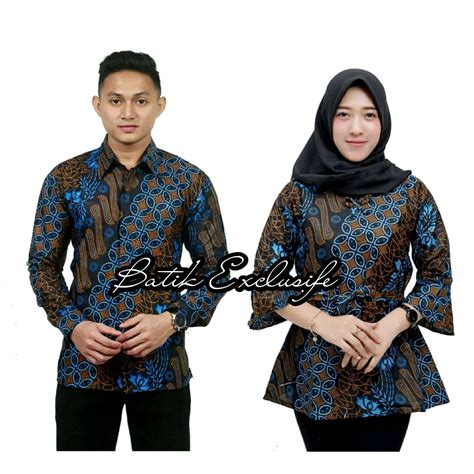 Desain Baju Couple : Desain Baju Batik Couple Terbaru | Gejorasain : Memakai baju couple menjadi ...