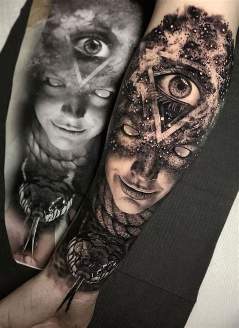 Realistic Eye Tattoos: Everything You Need to Know - CTMtattoo