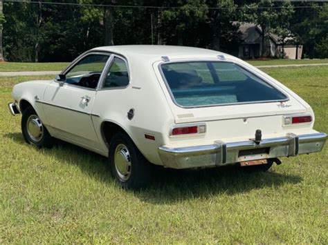 1974 Ford Pinto Hatchback White RWD Manual 3DR runabout - Classic Ford Pinto 1974 for sale