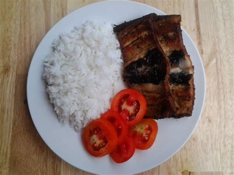 One Filipino Recipe at a Time: Daing na Bangus