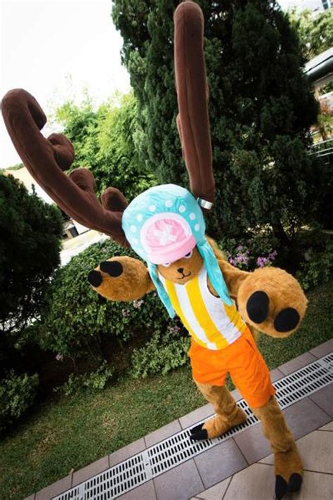 One Piece: 10 Amazing Tony Tony Chopper Cosplay That Look Just Like The Anime