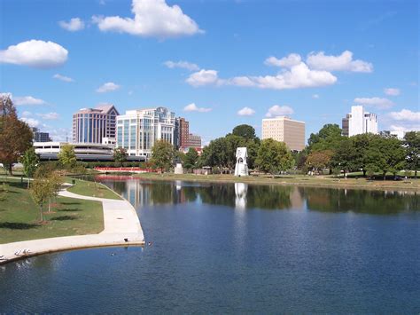 File:Downtown Huntsville, Alabama.jpg - Wikipedia