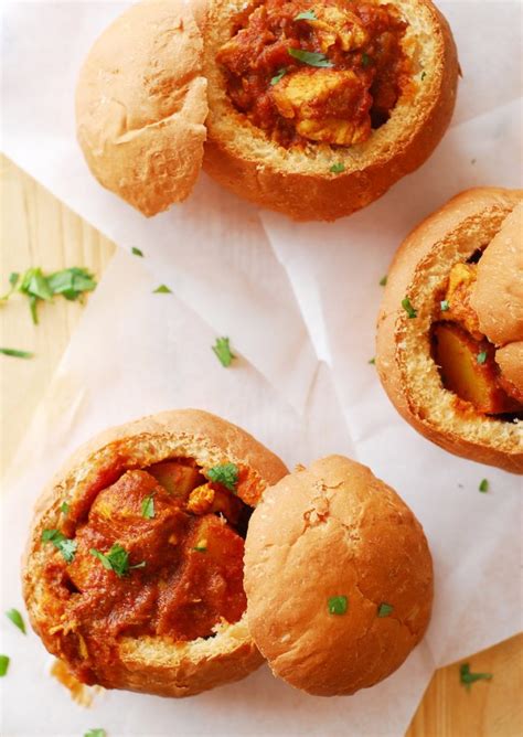 Curry in a Bread Bowl (Bunny Chow) - A Duck's Oven