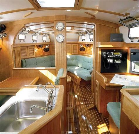 Beautiful And Comfortable Boat Interior Designs To Make Your Mouth ...