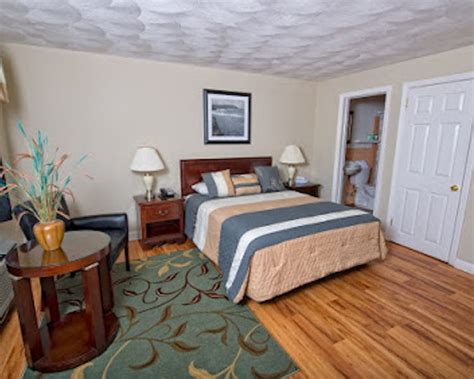 Hotel in Providence, RI | Colonial Inn Seekonk | Colonial Inn Seekonk